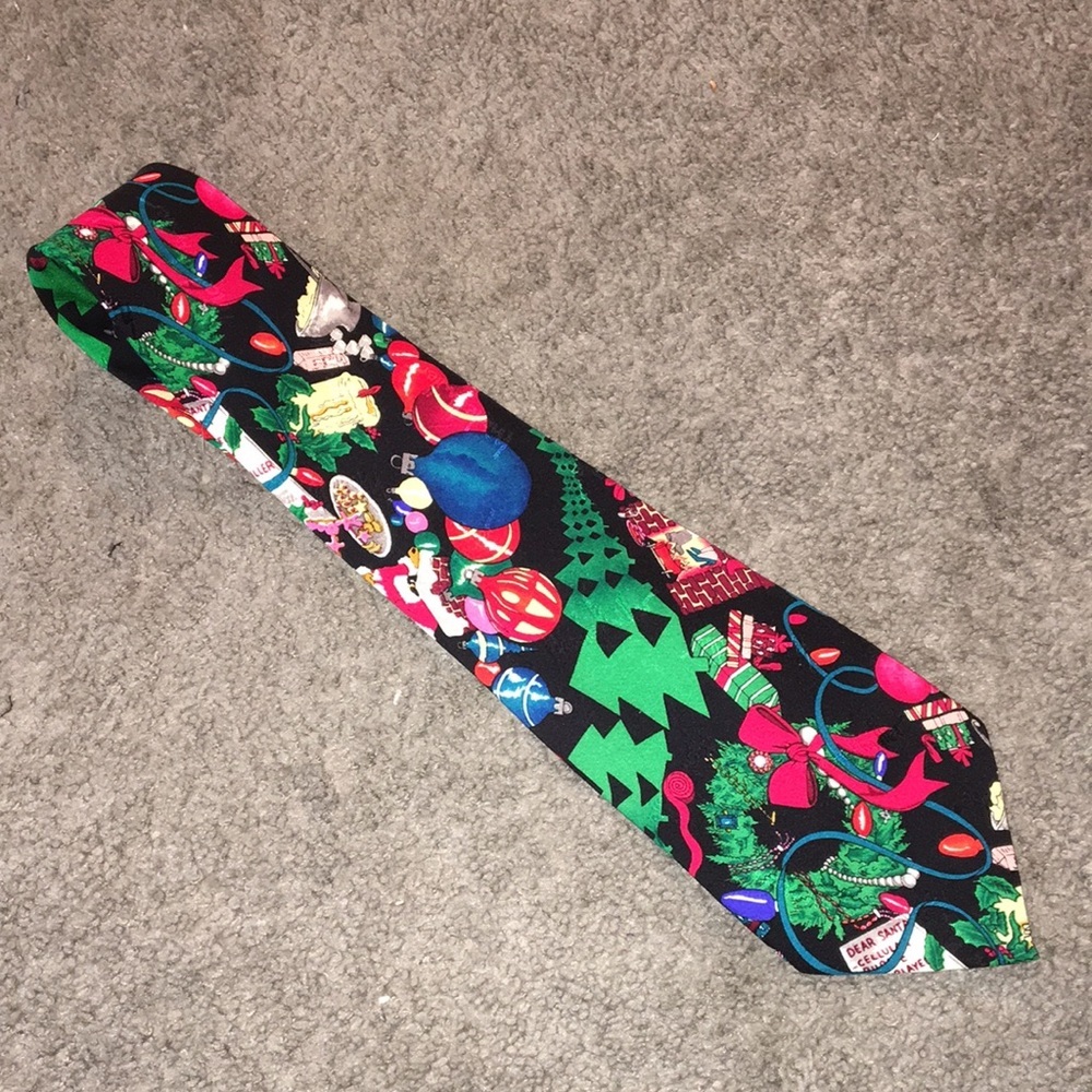 Vintage Nicole Miller 100% Silk Christmas Tie 1993
